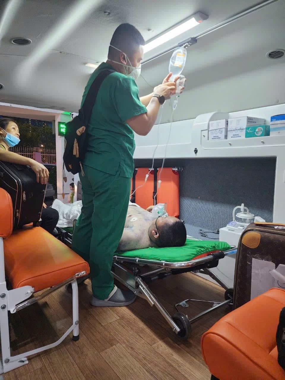 Vận chuyển bệnh nhân đến bệnh viện