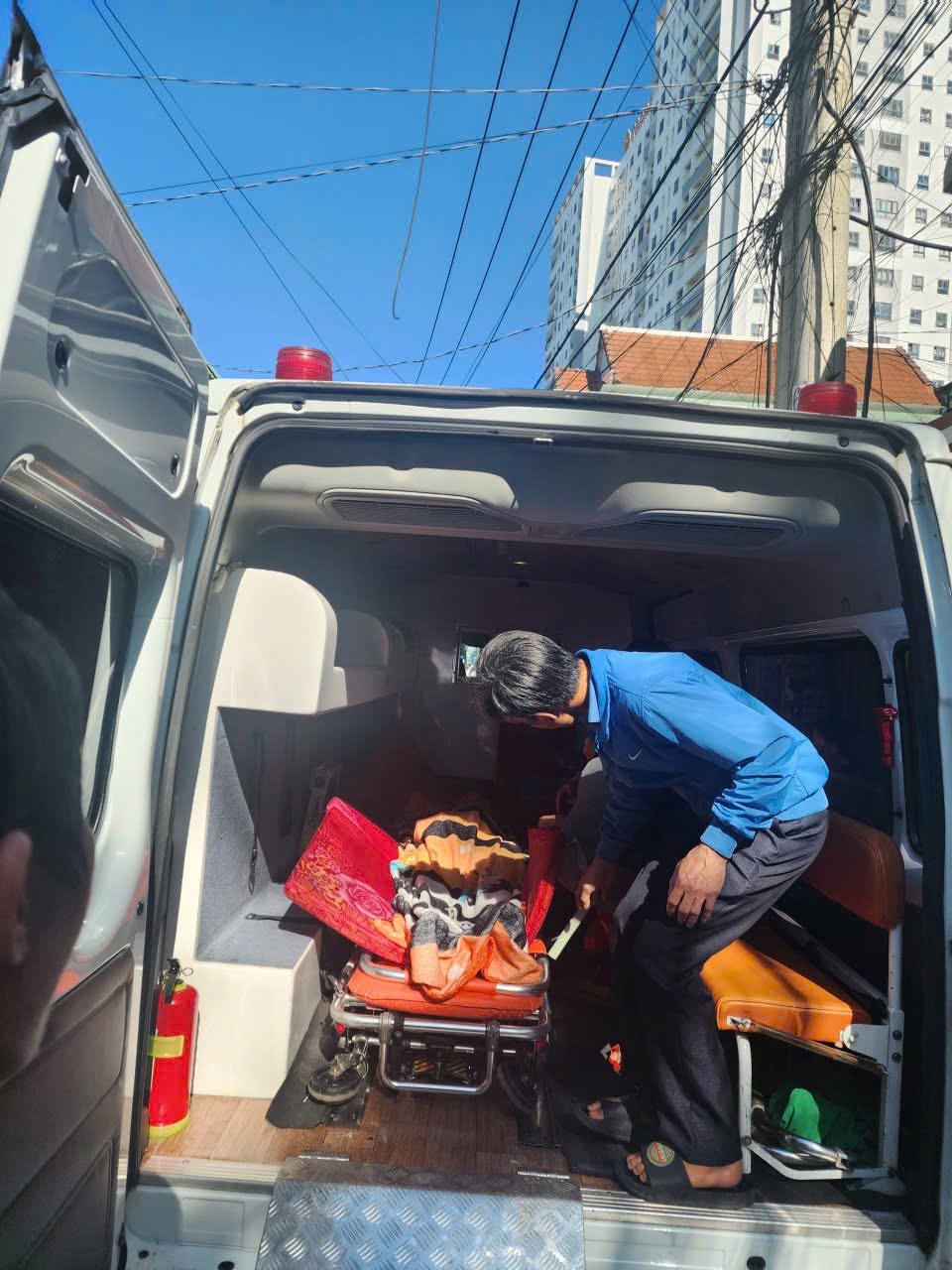 Vận chuyển đưa đón bệnh nhân - Tổng đài cấp cứu 115